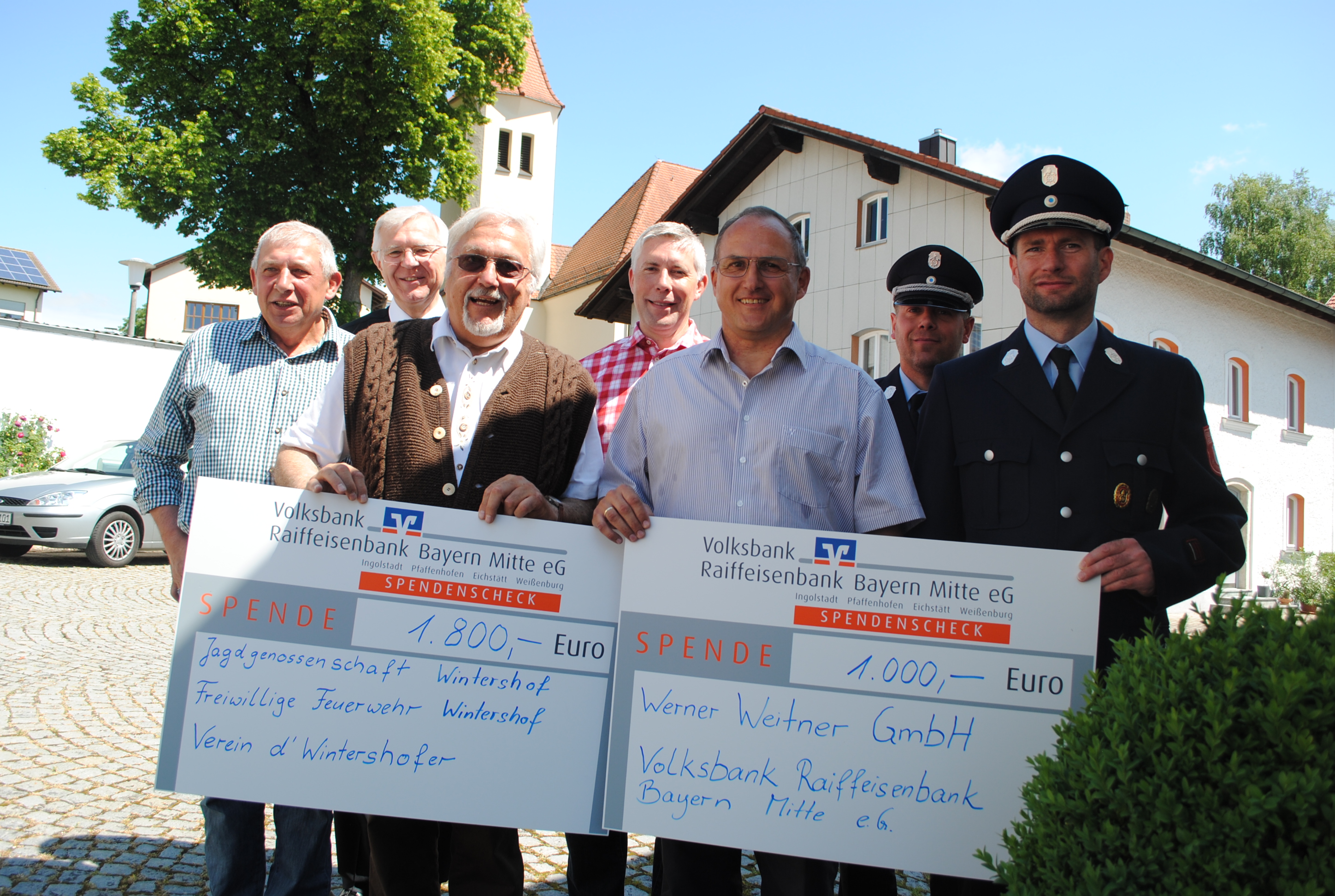 V.l Josef Grienberger, Dompfarrer Josef Blomenhofer, Karl Grienberger, Hedlmut Kundinger, Werner Weitner, Michael Matusch, Josef Fleischmann